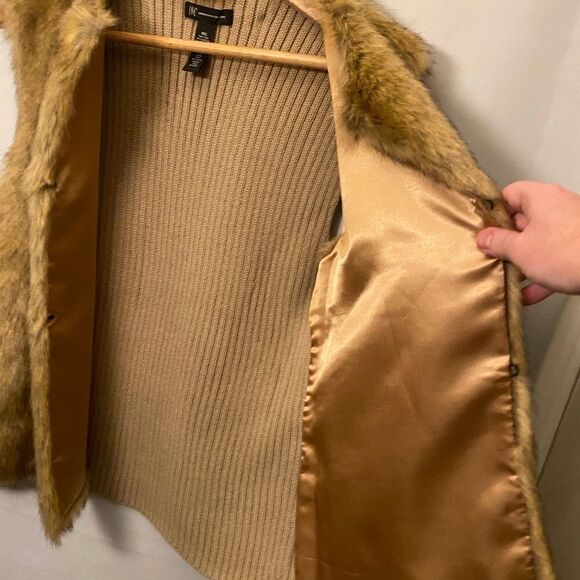 INC International Concepts Women Brown Faux Fur Vest M/L Medium Large - Picture 8 of 8